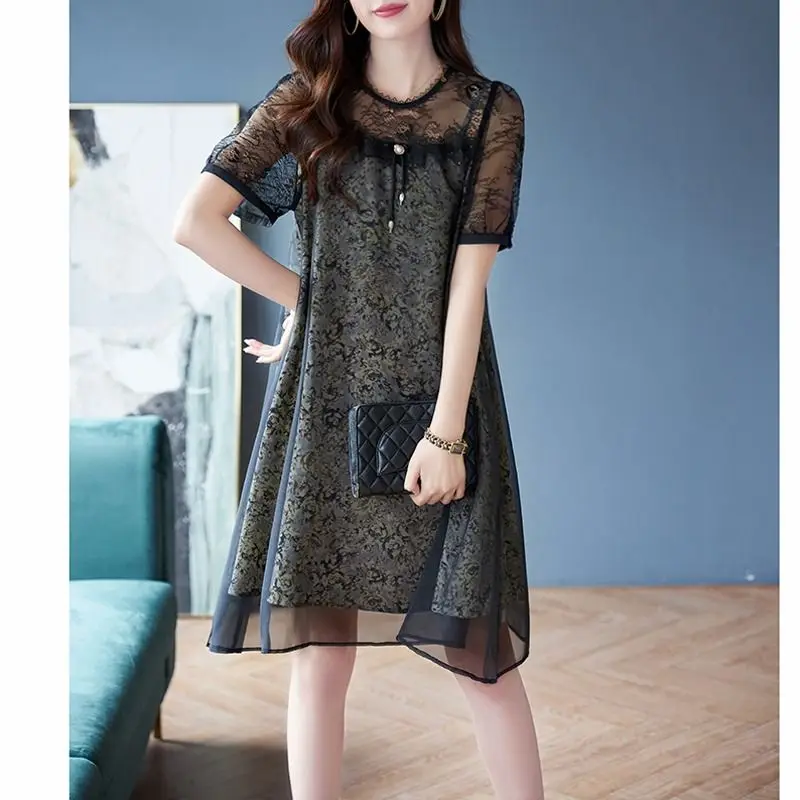 

Fashion O-Neck Printed Spliced Gauze Lace Bow Vintage Dress Women's Clothing 2024 Summer New Loose Office Lady Floral Dress