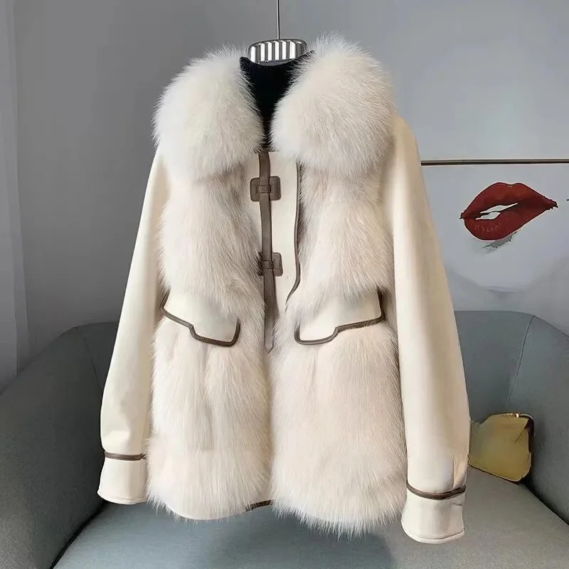 Fox Fur Grass Women's Whole Leather Coat, Young Age Reduction 2023 Winter New Loose and Popular Down Parks, Suede Tide Commuter