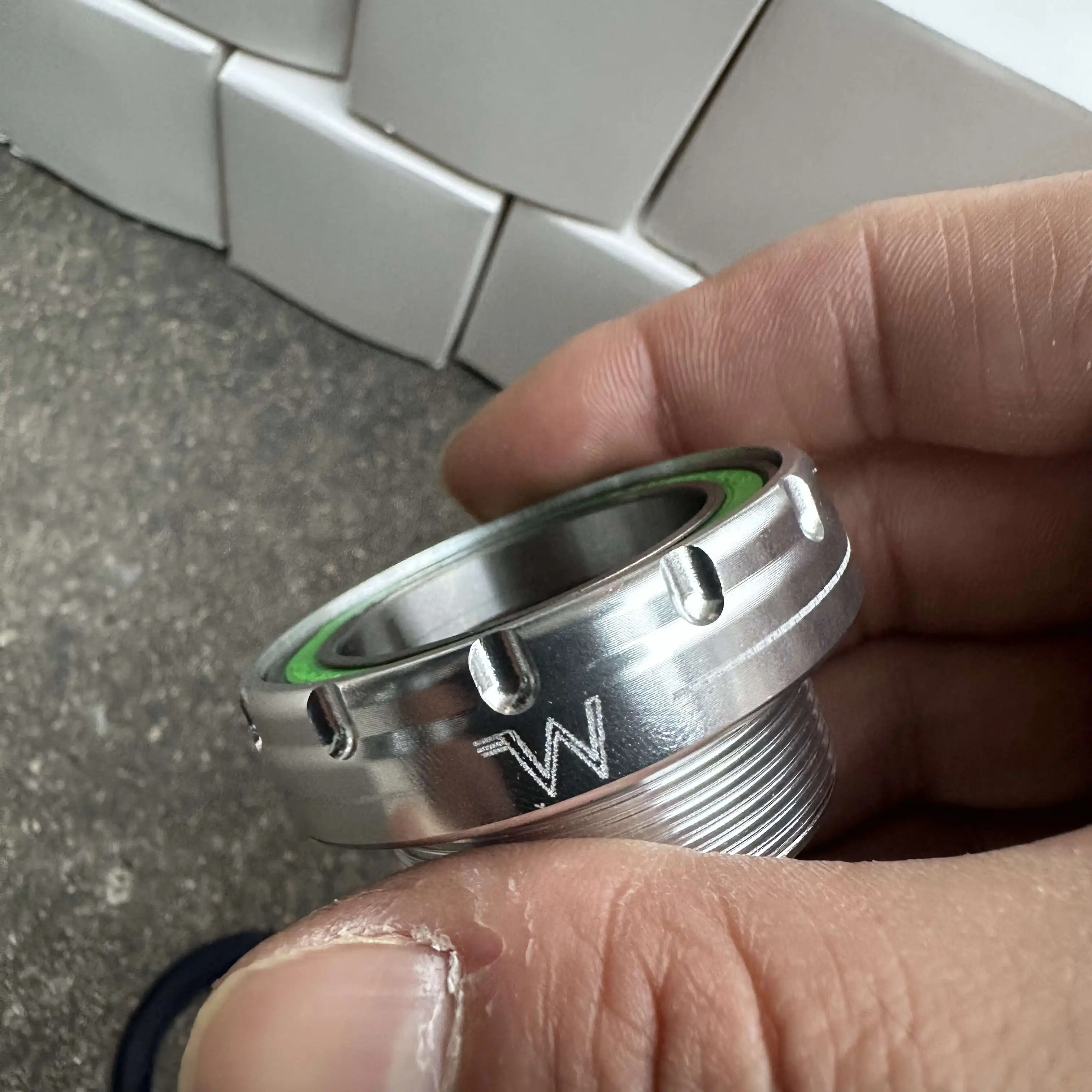 Bicycle Bottom Bracket WHITE INDUSTRIES Bicyle BSA30 Ceramic Bottom Brackets BSA68 BSA MTB Road Bike External Bearing BB for 30mm MTB Crankset