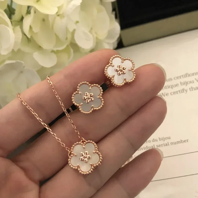 

SFE 925 Sterling Silver High Quality Exquisite White Shell Multiflower Earrings Necklace Bracelet Women Morale Luxury Jewelry