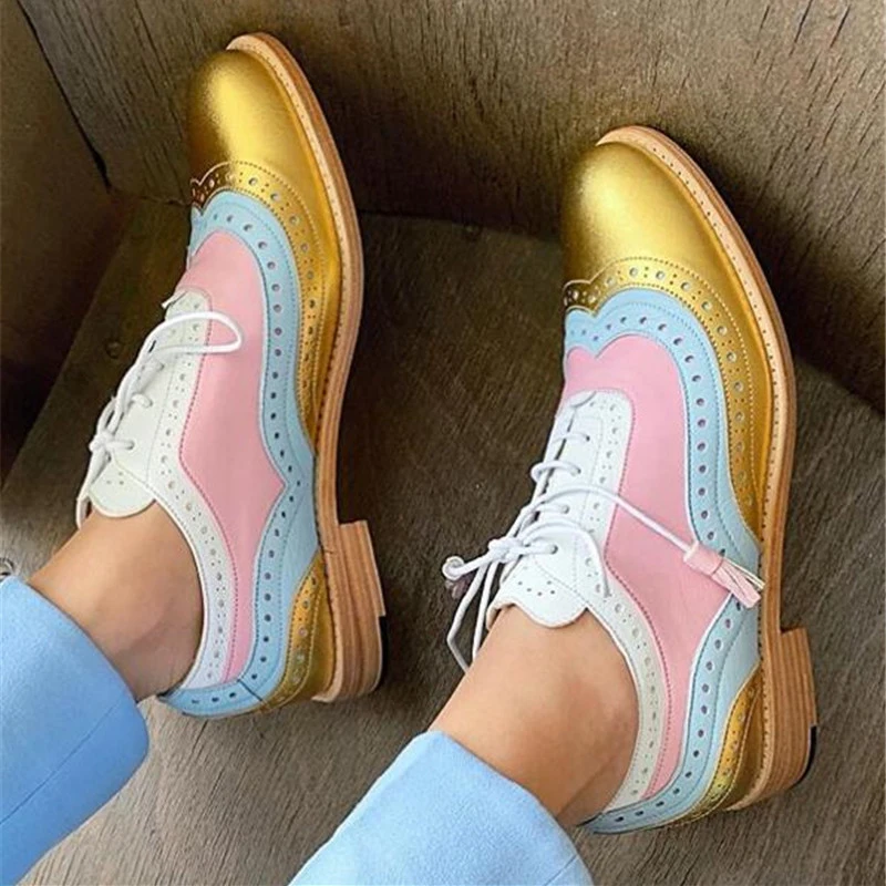 New Women Soft Leather Oxfords Shoes Hand-made Leisure Lace-up Brogues Wingtips Shoes For Ladies Caved Tassel Flats