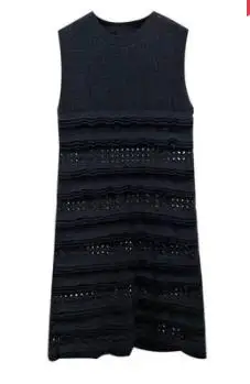 

O-neck Sleeveless Cake Hollowed Out Black Ice Silk Knit Dress