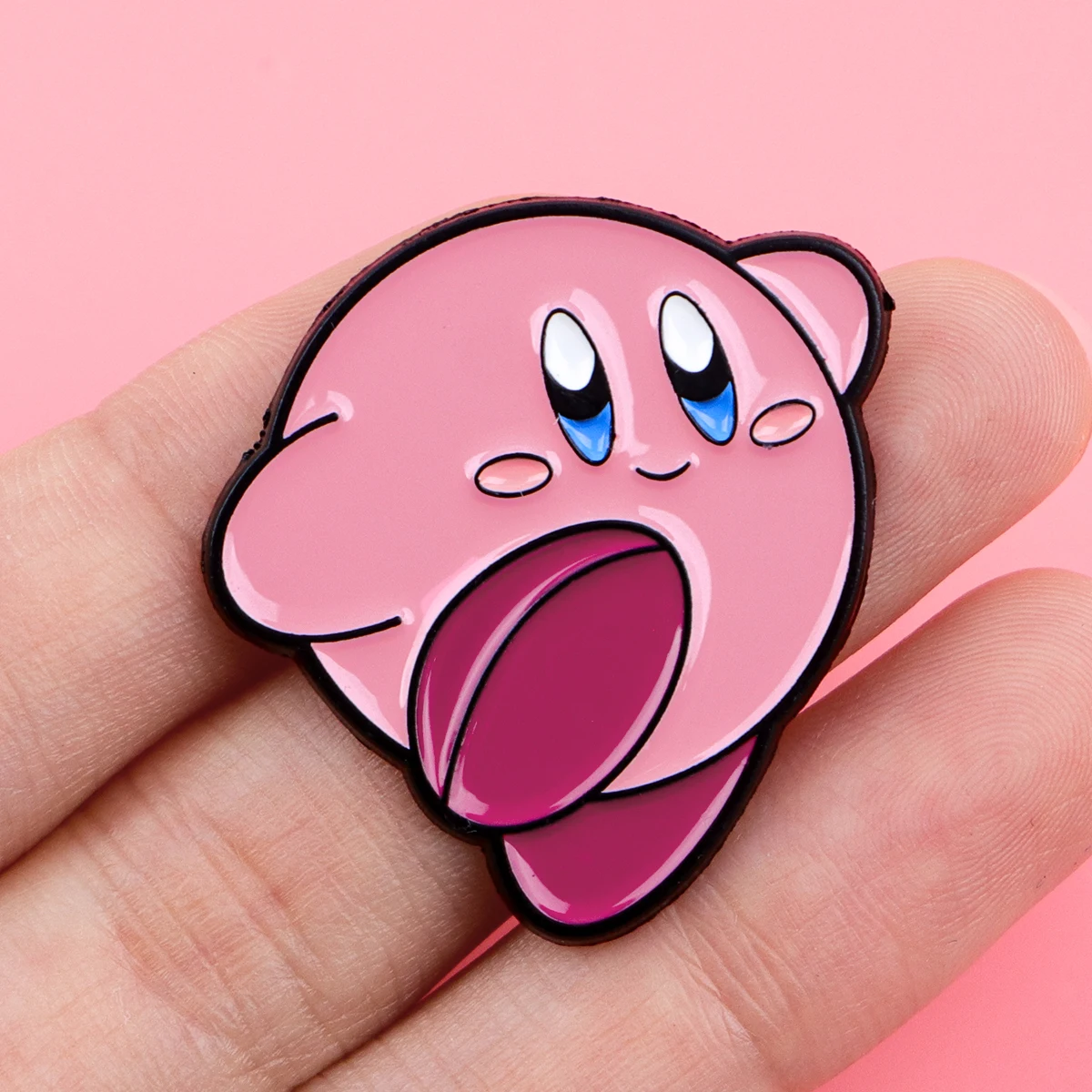 Niedliche Rosa Helden-Emaille-Pins Cartoon-Broschen Abzeichen für Rucksäcke Jacken Hüte Retro-Kollektion Geschenke Cosplay-Accessoires – Detail 4