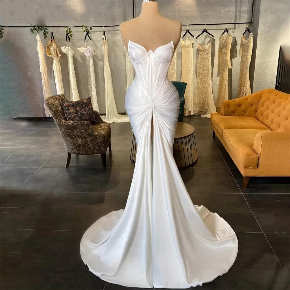 

White elegant satin Mermaid Sweetheart off-the-shoulder pleated front slit evening gown Saudi Arabian Ball party robe