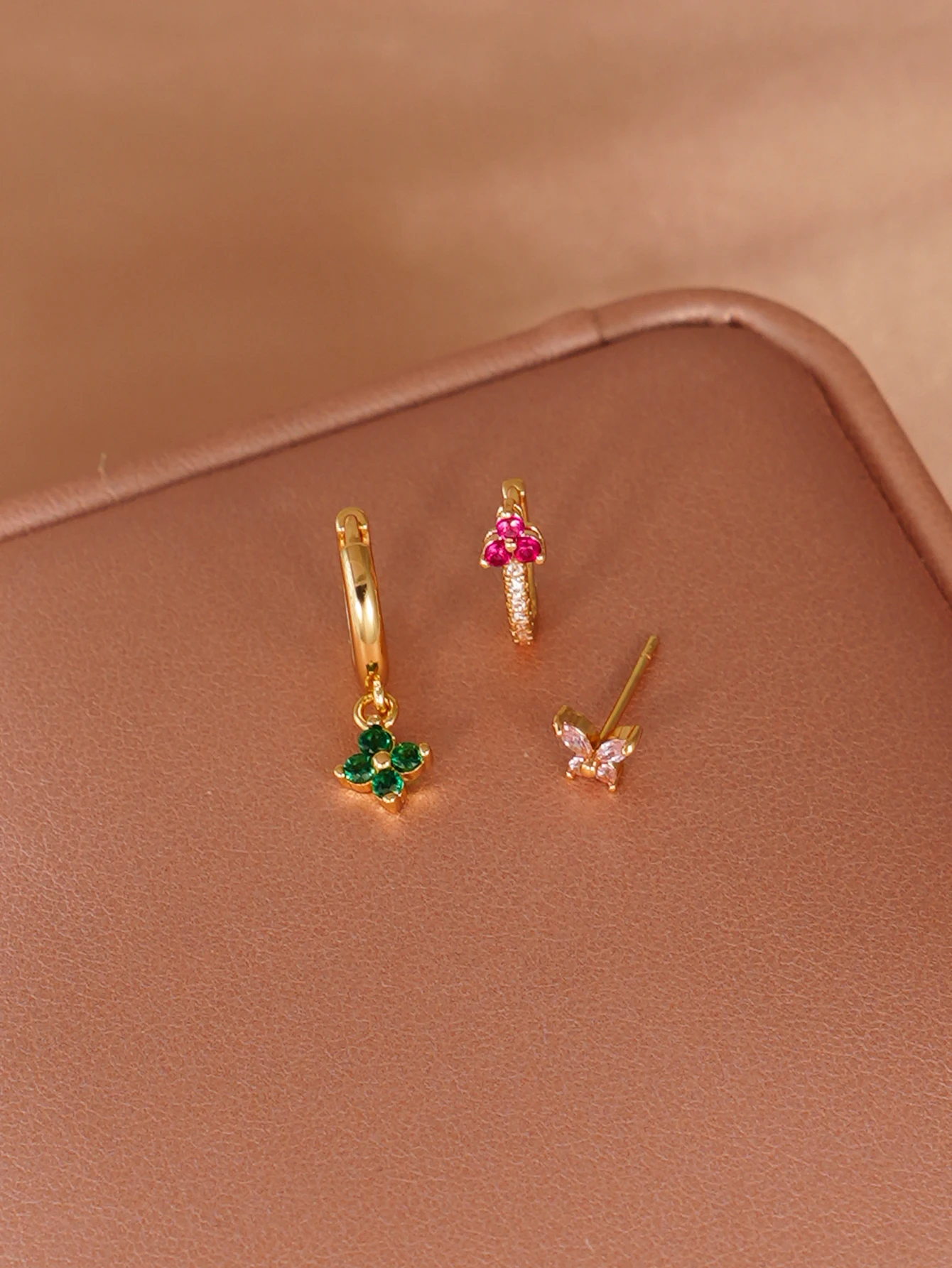 3pcs Retro Color Synthetic Zircon Set with Butterfly Flower Design Earrings