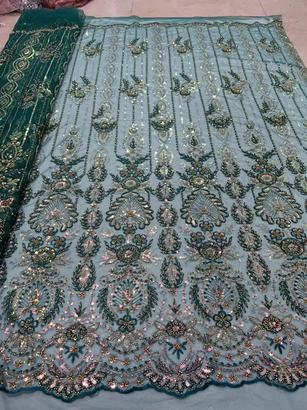 

Pretty Sparkle Sequins With Beads Embroidery Lace French Tulle Net /African Beaded Nigeria Fabirc For Weddings Evening Dresses