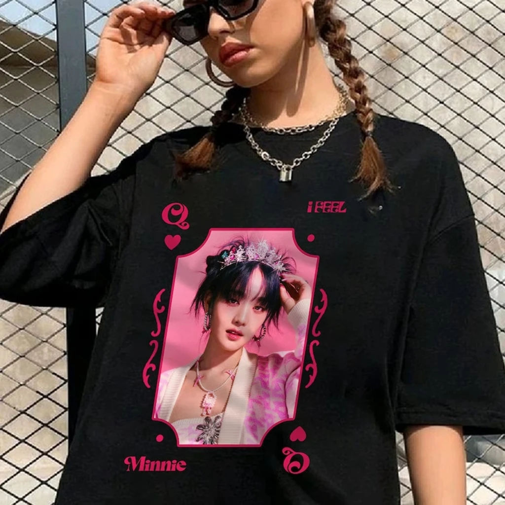 

GIDLE World Tour I AM FREE TY T-Shirt Fashion Y2k MIYEON Minnie SHUHUA Soyeon YUQI Print T-Shirt Kpop Women's Casual Cotton Top