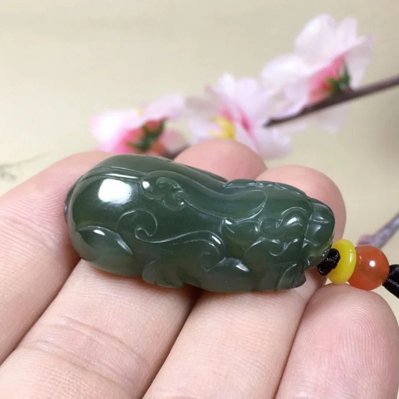 

Hetian Qinghai Material Three-Dimensional Oil Cyan Men's and Women's Jade Pendant Send Certificate