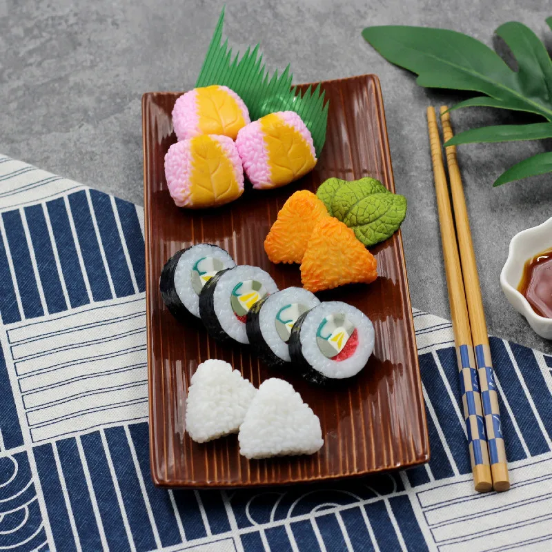 ibasenice Microbrinquedos De Sushi Japonês 37 Peças Miniaturas Brinquedos  Para Crianças Jogo De Sushi Para Crianças Conjunto De Churrasco Jogo De  Cozinha Modelo De Comida De Sushi