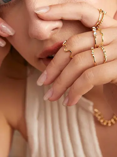 28pcs Fashion Ring Set for Women Heart Shaped Design Geometric Bohemian Element Accent Ring Daily Wear Dating Party Jewelry 2025 - Image 2