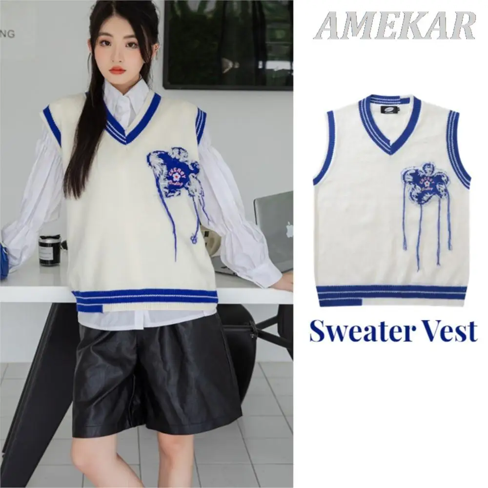 

Harajuku Retro Embroidery Floral Jumper Knit Sweater Vest Aesthetics Korean Sleeveless Sweater Grandpa Ugly Sweater Women's Y2K