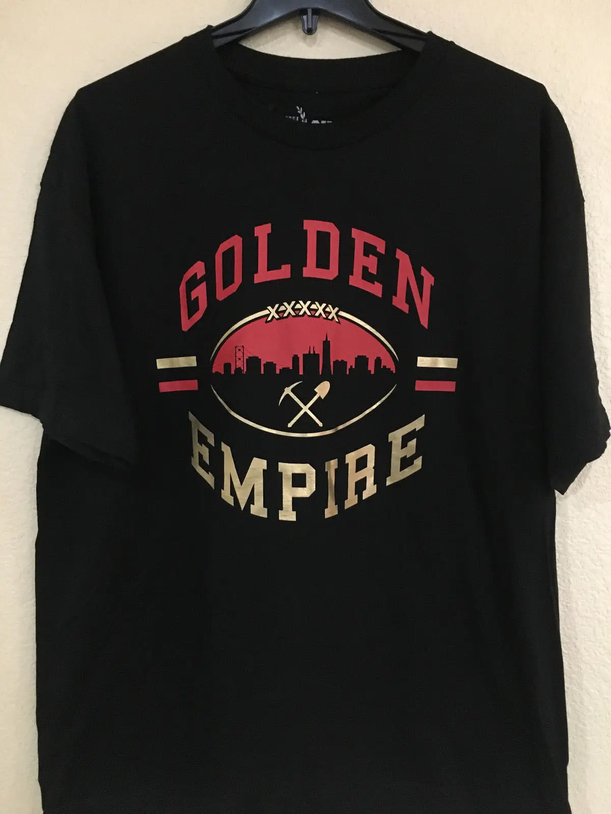 T-Shirt Color Nero Impero Dorato Di Bay Area Swag - 49Ers Colori Maniche Lunghe O Corte