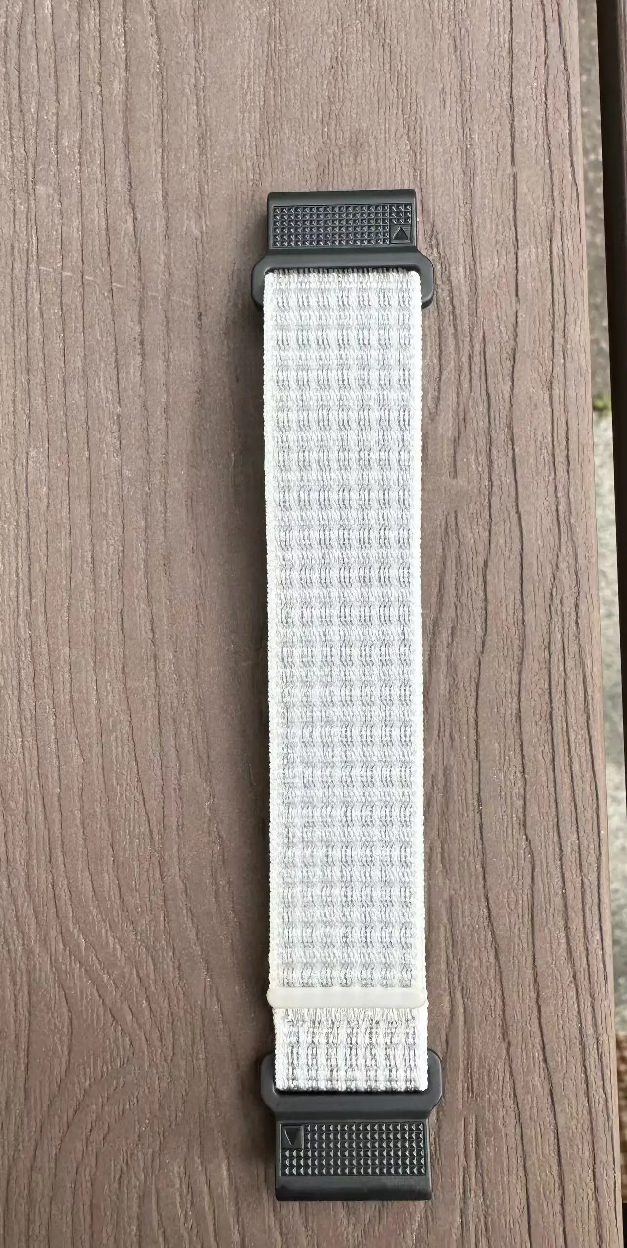 Durable Braided Nylon Loop Strap - QuickFit 22mm/26mm