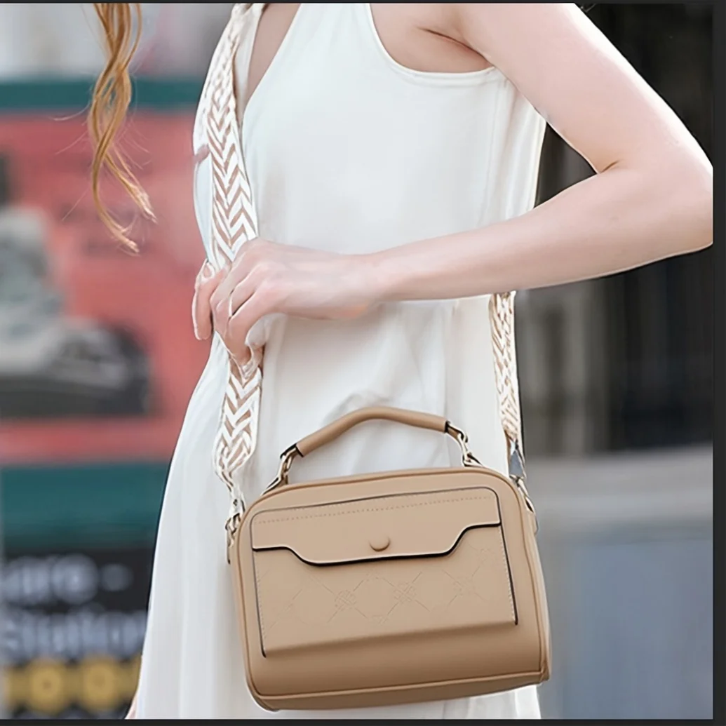 Women's Synthetic Leather Messenger Bag with Detachable Strap, Multi Layer Compartments, Chic Crossbody Purse for School, Travel