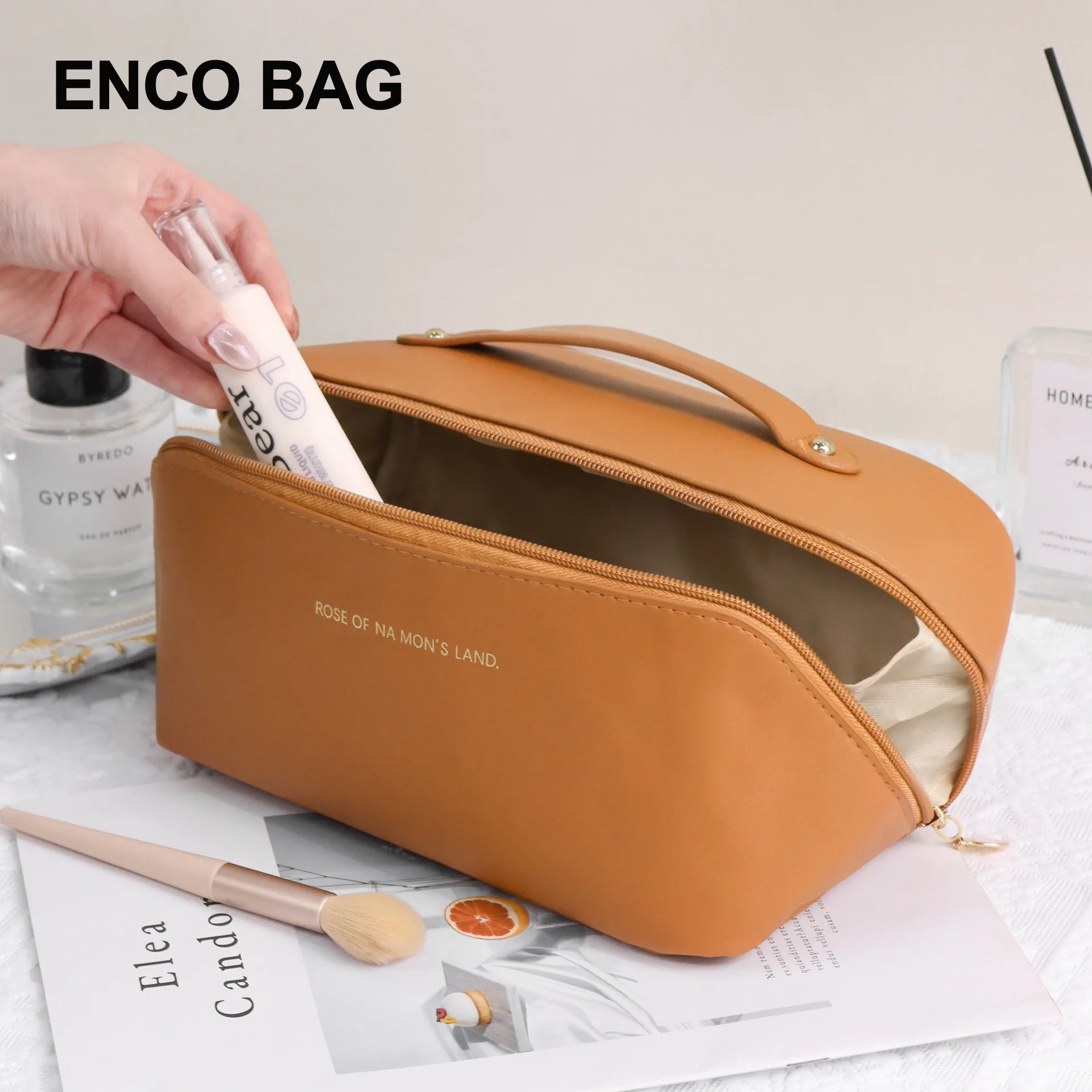 Elegant Waterproof Large-Capacity Makeup and Skincare Clutch
