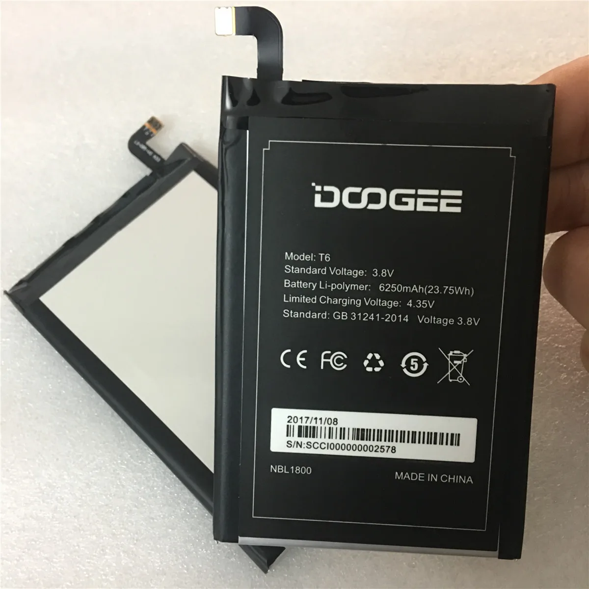 

Аккумулятор большой емкости на 6250 мА · ч для ulefone power, для Oukitel K6000 / K6000 Pro, для модели HT6 и батареи DOOGEE T6/ T6 pro