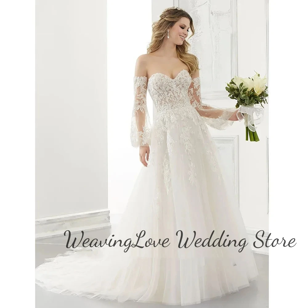 

Платье свадебное со съемными рукавами-фонариками и открытой спиной