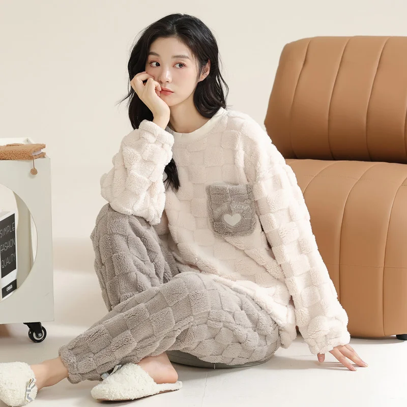 Осенне-зимняя одежда для сна