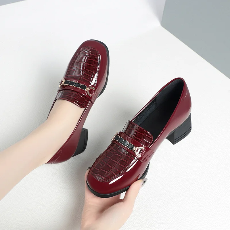 Vintage British Style Deep Mouth Patent Leather Shoes Women Pumps 2024 Spring Block High Heels Shoes Loafers Women Office Model 3