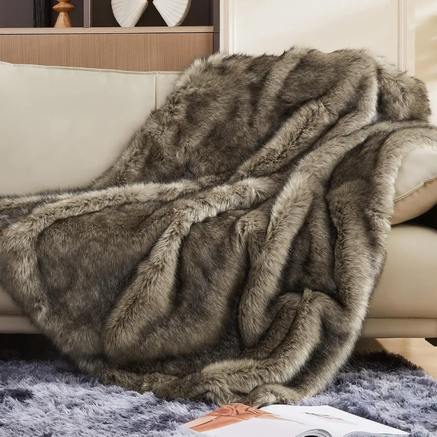 Luxury 1000GSM Faux Fur Throw Blanket Super Thick Warm Cozy Grey Blanket for Couch Bed Sofa Plush Fuzzy Elegant Soft Reversible