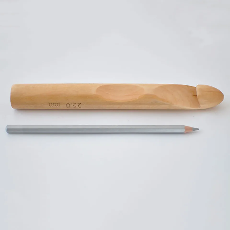2-Pcs Wooden Knitting Needles - Single Point Carbonized Needles For Scarf, Sweater, Blanket (20mm)