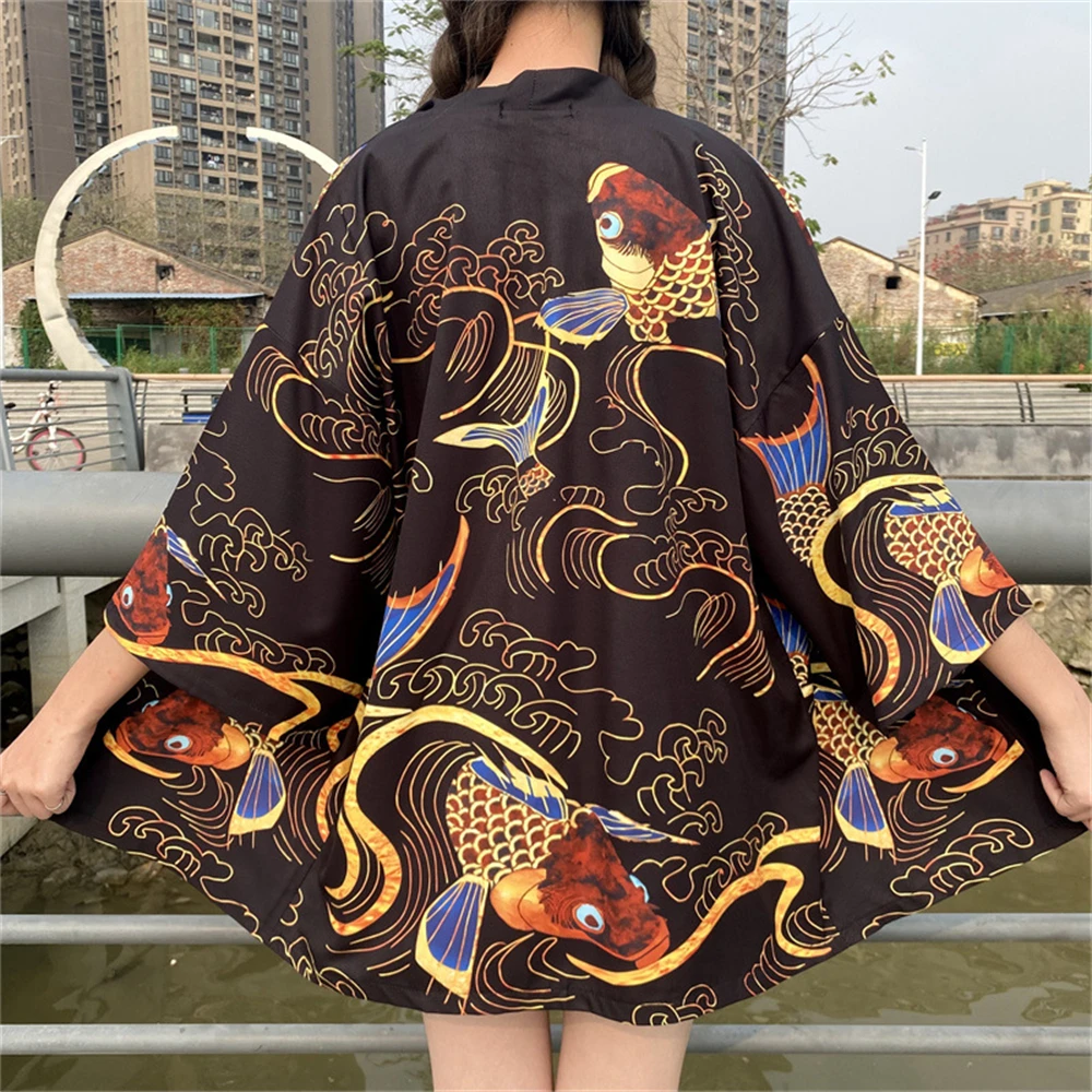 

Casual Woman Black Carp Print Kimono Cosplay Women Harajuku Japanese Asian Summer Sunscreen Cardigan Blouse Tops