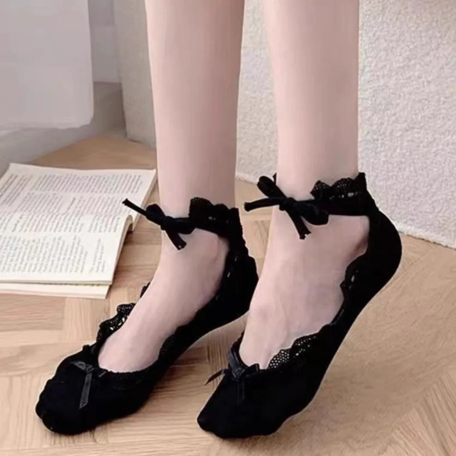 Japanese Style Girl Lolita Modern Dance Latin Dance Socks Ballet Lace Tie Straps Boat Socks Bowknot Women Fishnet Slippers