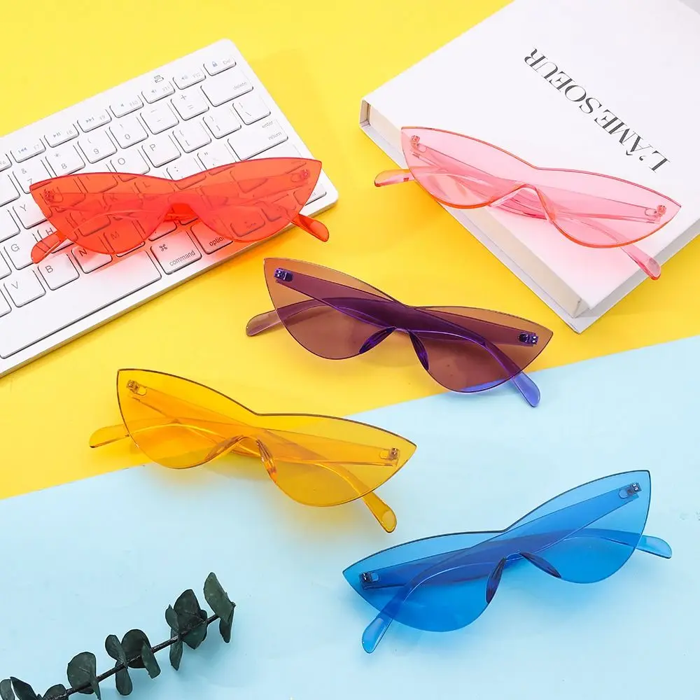 

Punk Cat Eye Sunglasses Women Rimless Tint Clear Lens Colorful Triangle Sun Glasses Female Red Pink Yellow Shades Travel Party