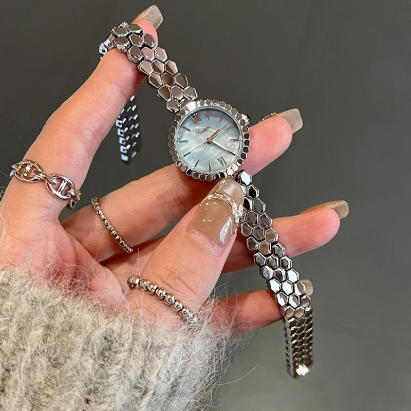 موضة جديدة فاخرة للسيدات ساعة نسائية اتجاهات رائعة...