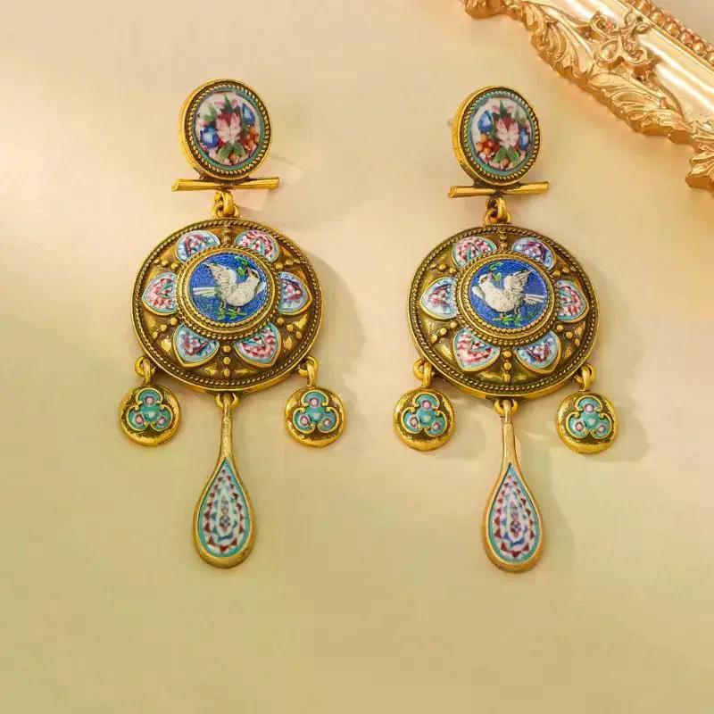 Retro Medieval Ethnic Rattle Earrings - Vintage Court-Style Peace Dove Design Fashion Jewelry For Women Travel Accessory