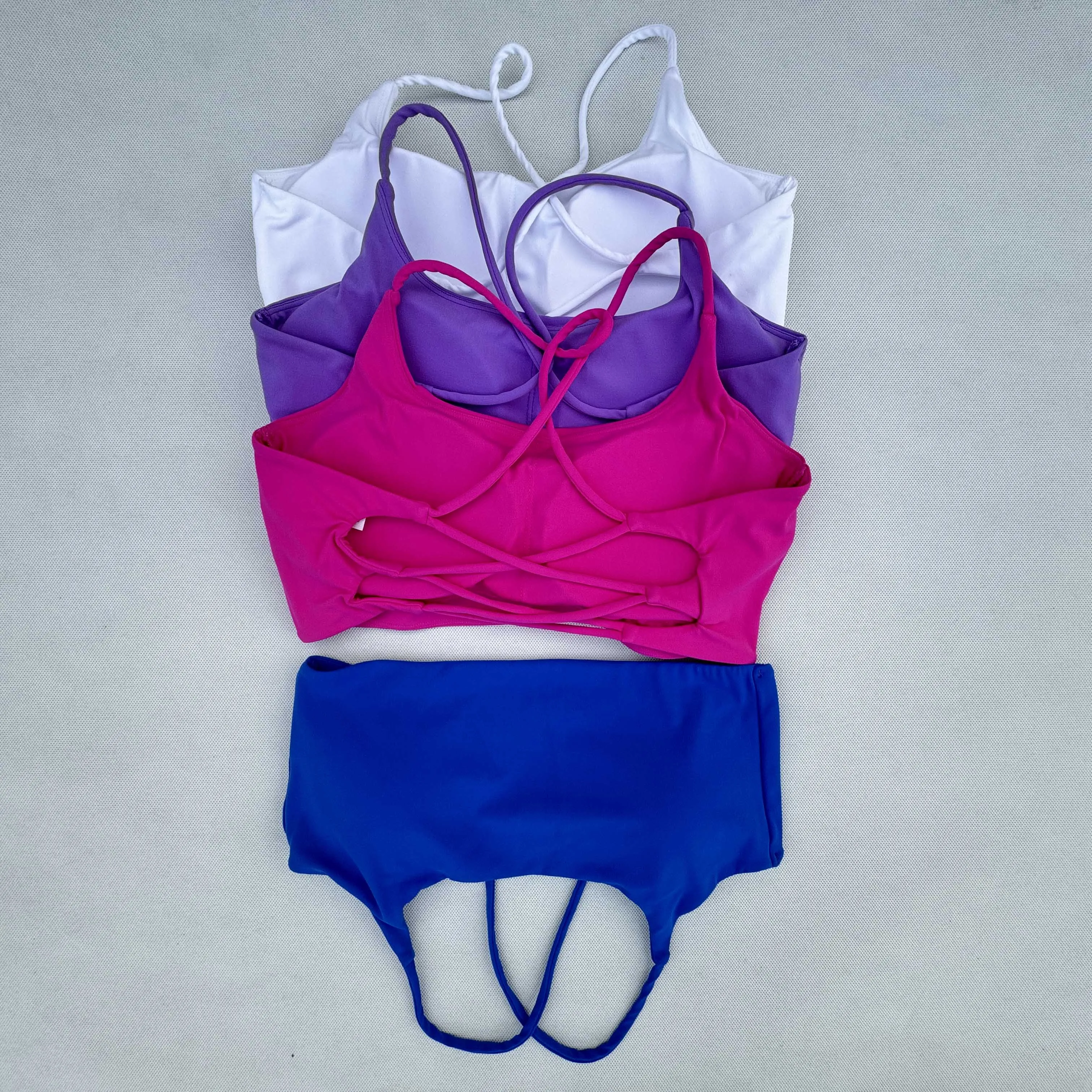 Sportswear Woman Gym Underwear Yoga Sport Bra Outdoor Jogging Cross Thin Shoulder Strap Fitness Sports Bra Breathable Female Top