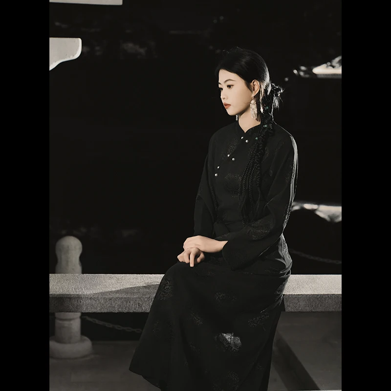Asian Autumn Trend Woman China National Tibetan Black Gown Full Sleeve Quality Damask Robe Tibet Traditional Female Cotton Dress