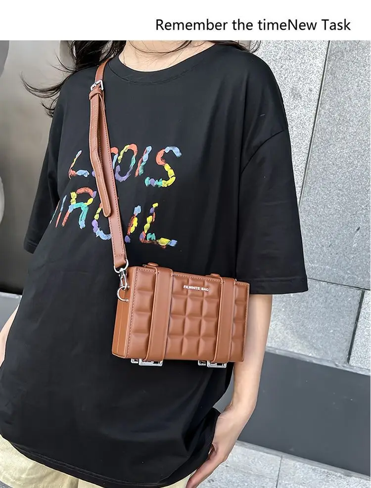 新品⭐︎ボディバッグ　並行輸入品 男性と女性のためのラッチショルダーバッグ,ユニセックス