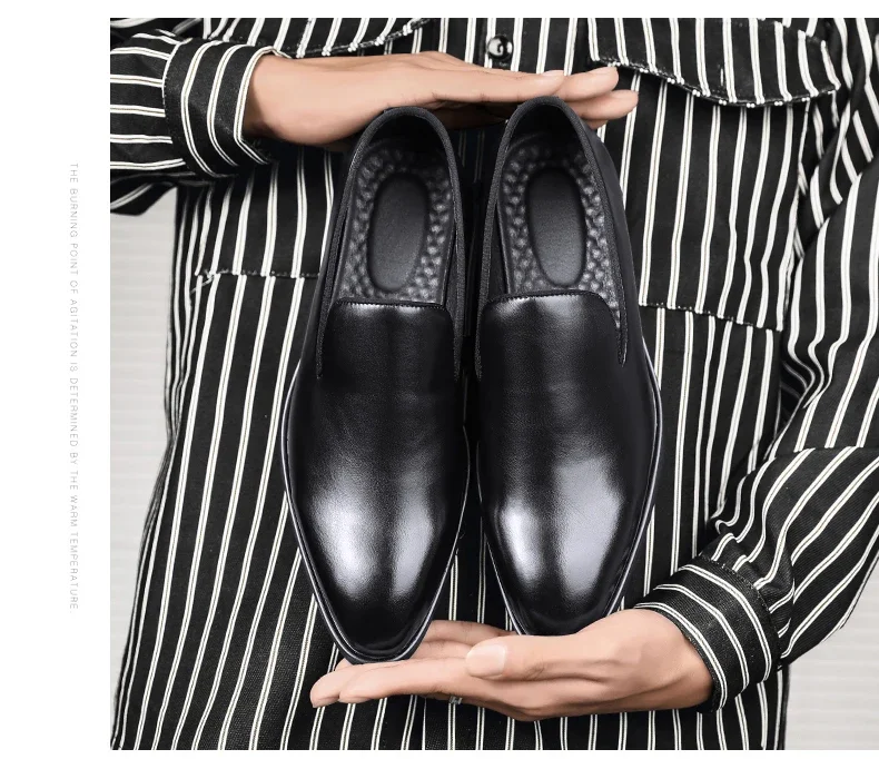 مصمم أحذية جلدية رجالية فاخرة ماركة حمراء وحيد رسمي موضة الأعمال اليومية عادية حفلة مأدبة فستان البروغ أحذية الزفاف