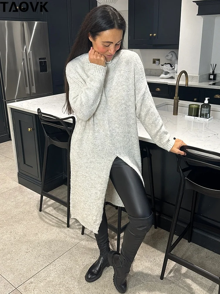 

TAOVK Women's Solid Color Half-high Neck Split hem Pullovers Long Sweaters Knitted Loose Knitwear Autumn Winter Tops