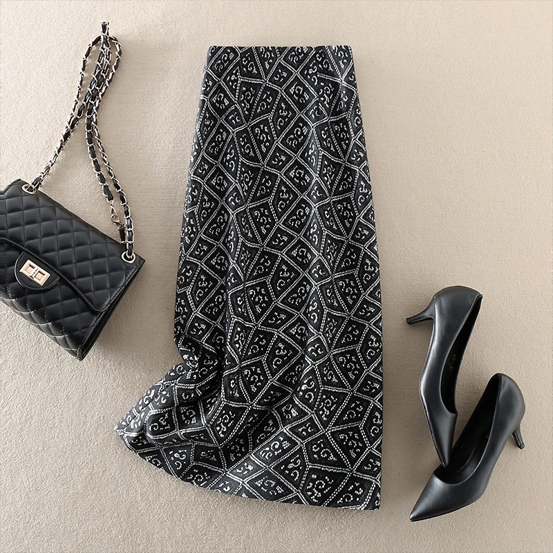 

Black Lace Skirt Office Lay Vintage Slim High Waist Split Straight Skirts Women Spring Summer Knee-length Skirt Elegant N484