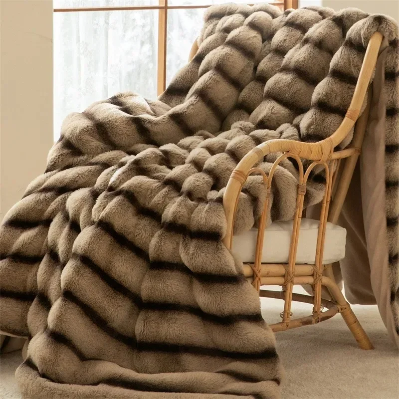 

Многофункциональное плюшевое зимнее утолщенное покрывало с кроликом, одеяло для дивана, одеяло, одеяло до колена, офисное постельное белье, флисовое покрывало