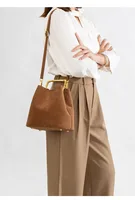 Sac à main de luxe pour femme en velours, élégant, pour mariage et soirée, pochette à bandoulière, sac à main à poignée métallique tendance, nouvelle collection printemps-été 6
