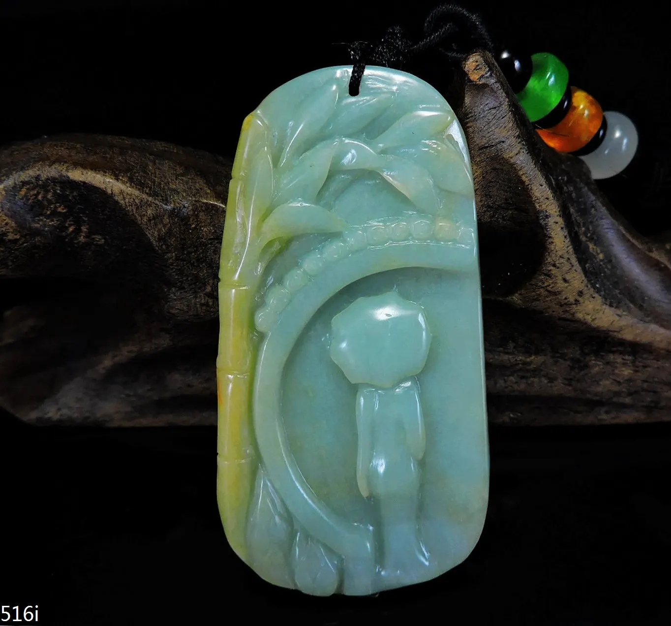 Jade Jewelry Natural Jade Pendant Necklace Hand-Carved Girl and Umbrella Jadeite Necklace Pendant Gift No Treatment 516i