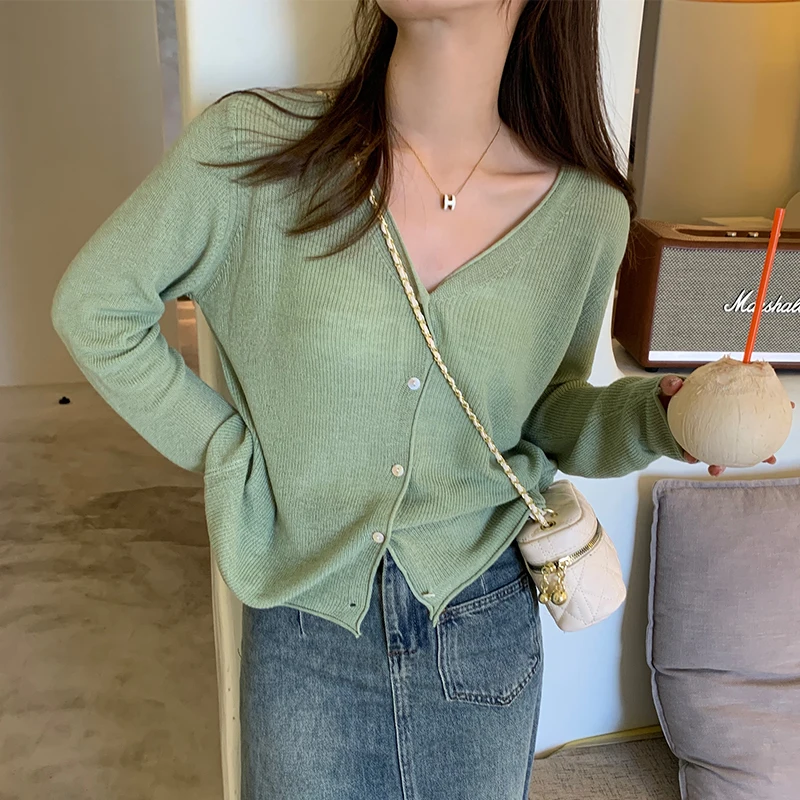 Women Clothing Sunscreen Knitted Sweater Women Cardigans New Long Sleeve V-Neck Knit Sweater Cardigan Women Tops Sweaters Q3594 3