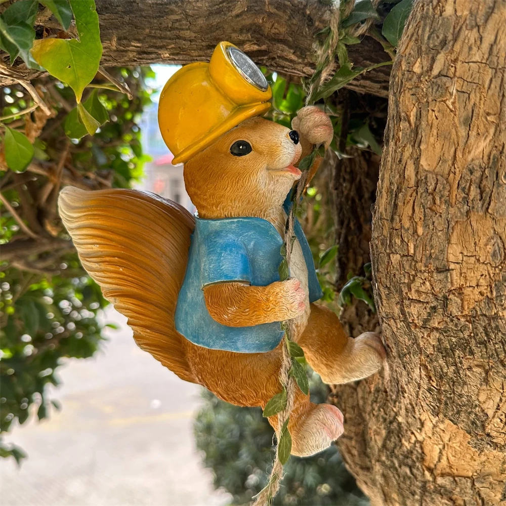 Solar Courtyard Miner Rabbit Squirrel Light Wall Garden Outside Garden Landscape Climbing Tree Hanging Sculpture Decoration 6