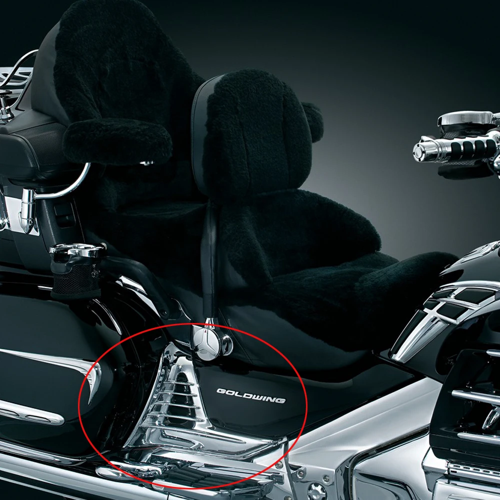 

For Honda GoldWing GL 1800 GL1800 Chrome Left Right Motorcycle Parts Modified accessories Chrome Triangle Cove 2011 2010 2009