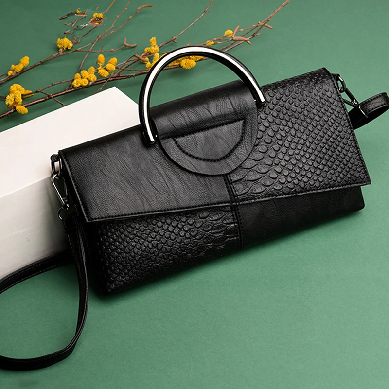 Female Shoulder Messenger Bag - Size Reference