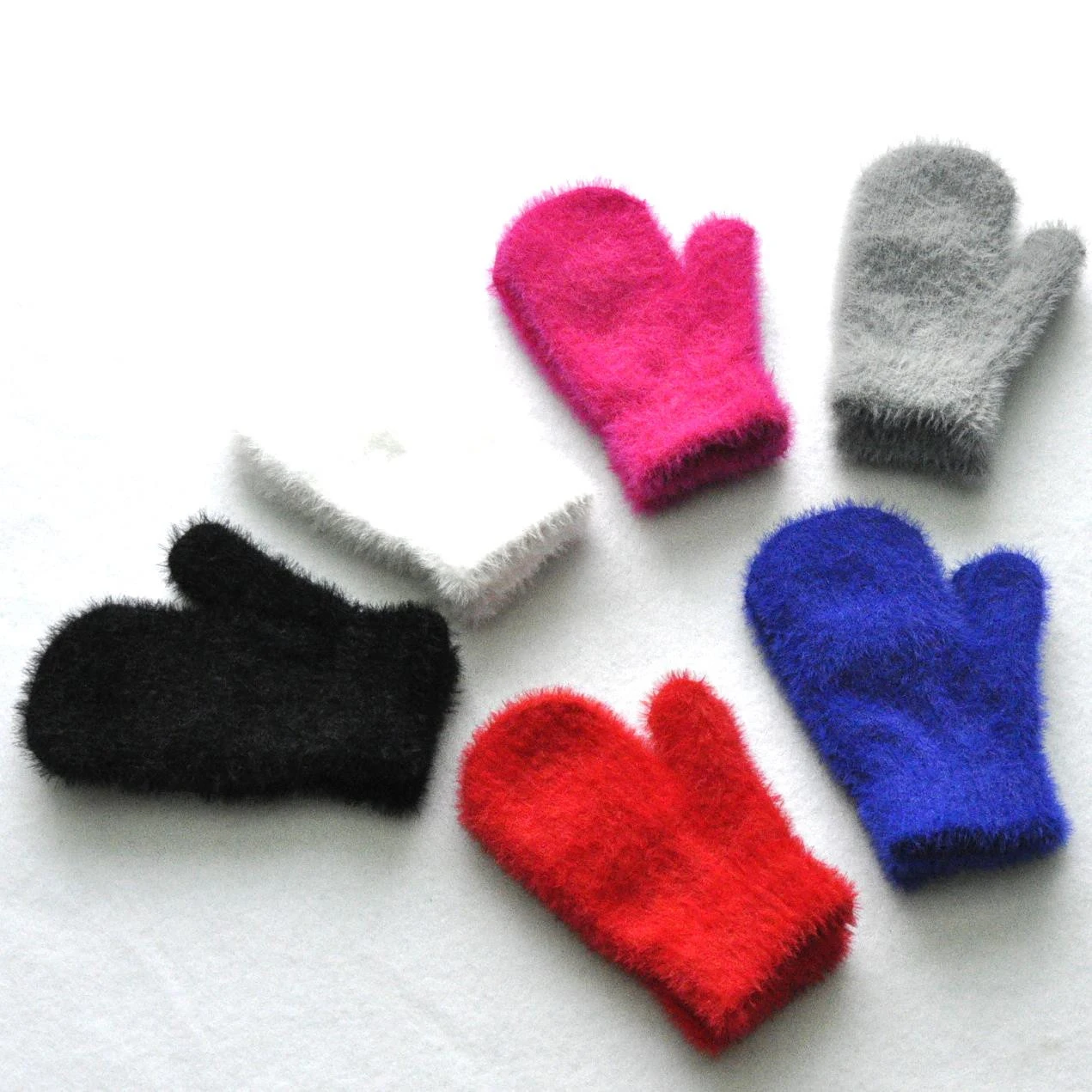 Baby Short Gloves Winter Faux Sable Children Solid Thickened Plush Furry Full Finger Mittens Autumn Hand Warmer 1-4 Years Old 2