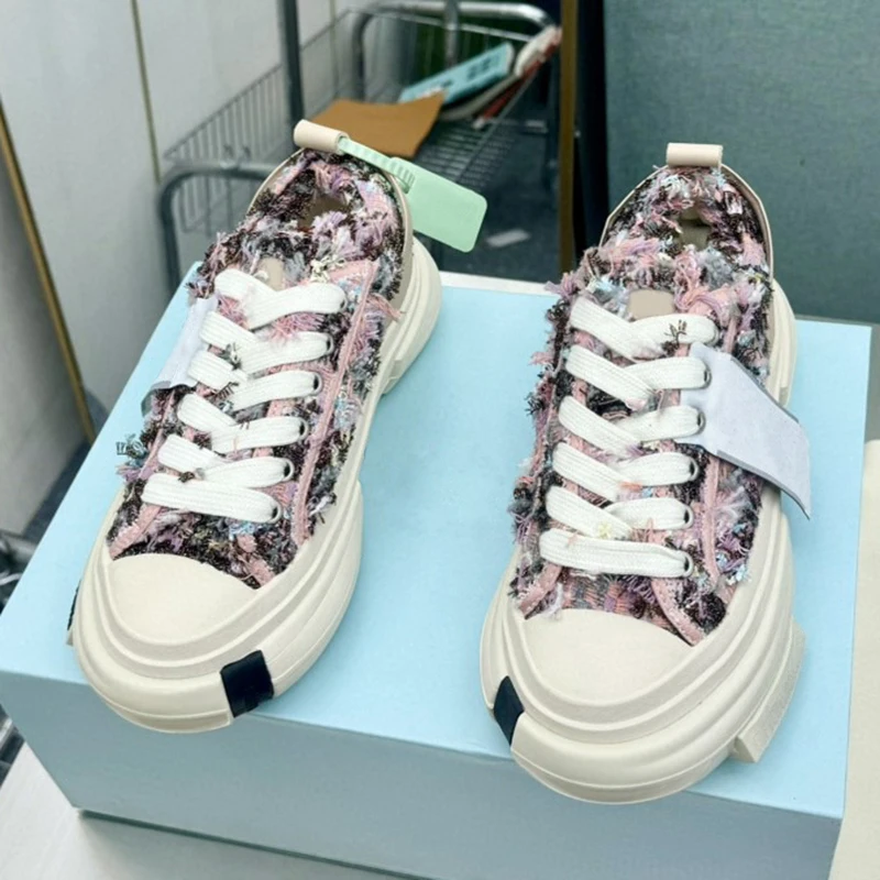 

Women Canvas Sneakers Camouflage Sport Shoes New Student Cozy Canvas Thick Flat Lace Up Female Casual Shoes