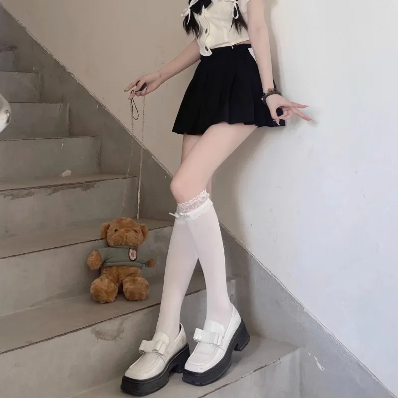 Damen Lolita Spitzenkanten-Schleifen-Samtstrümpfe, mittelhohe Socken, dünn, atmungsaktiv, weich, niedlich, College-Stil, Kawaii JK Kniestrümpfe – Detail 8