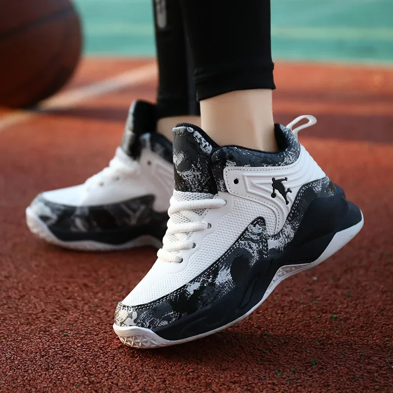 Kids Shoes Basketball Field Training Tennis High-top Leather Comfortable Boots for Kids red sneakers