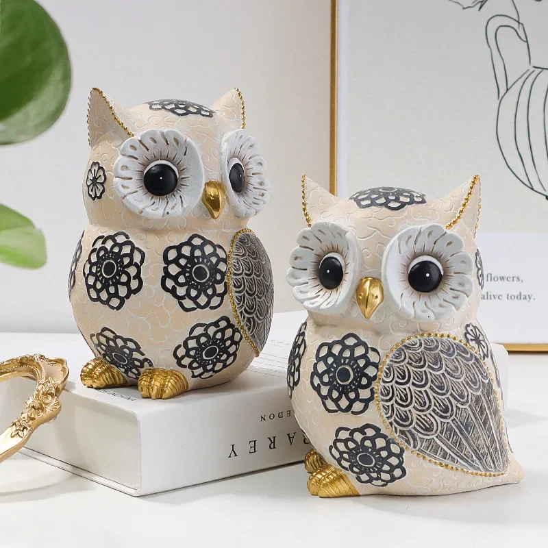 

Home decor accessories Owl resin crafts Modern minimalist office desktop ornaments living room decoration Gift