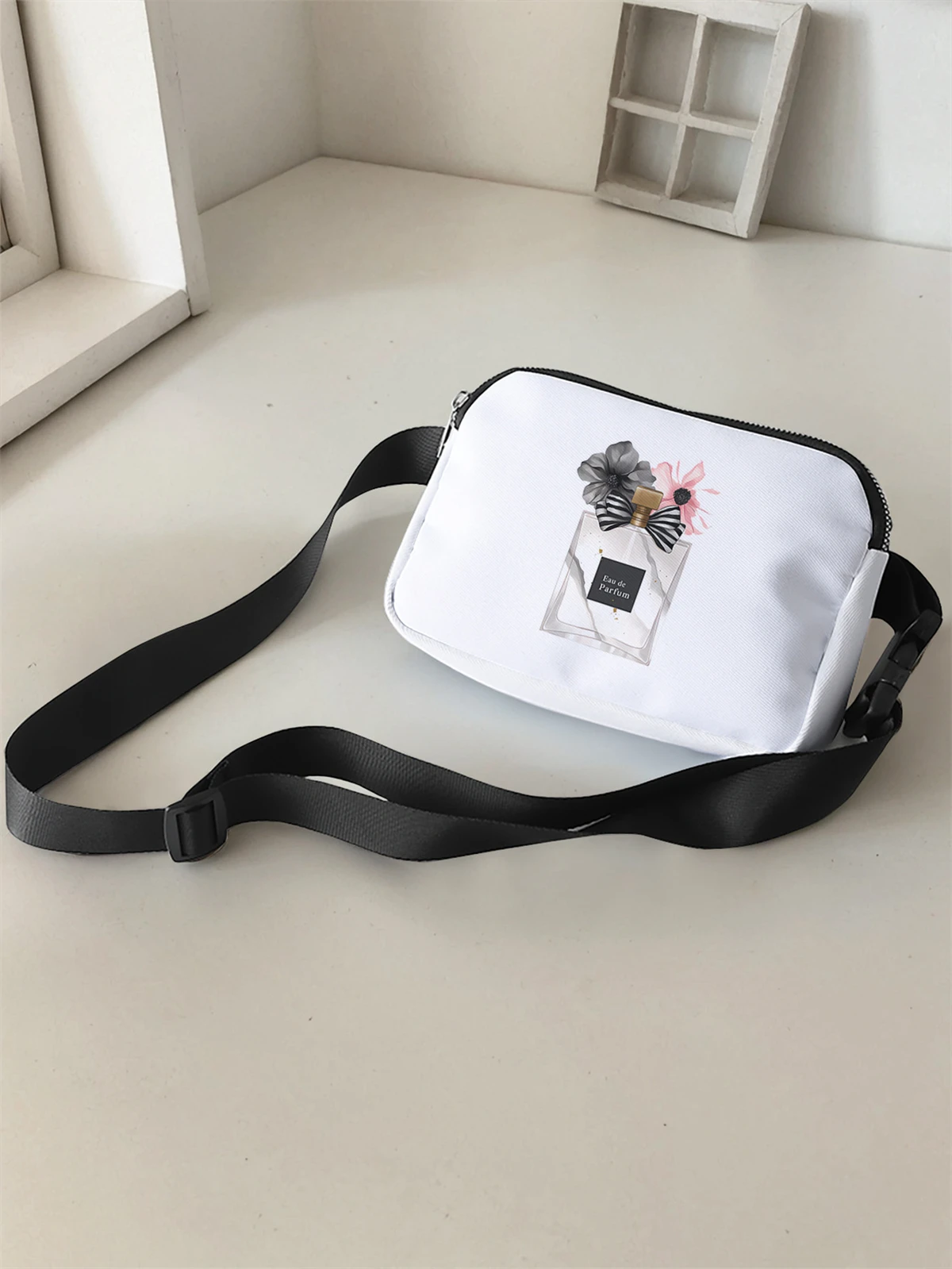 1-piece set, stylish adjustable crossbody bag, neutral sports waist bag, suitable for running