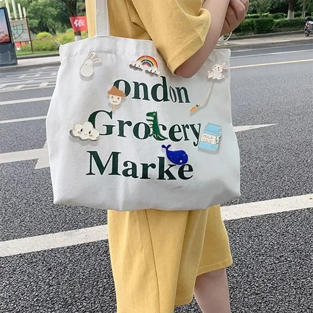 10-100Pcs Enamel Badges Pins Brooches Cute Cartoon Brooches for Child and Women Small Metal Jewelry with Many Different Shapes